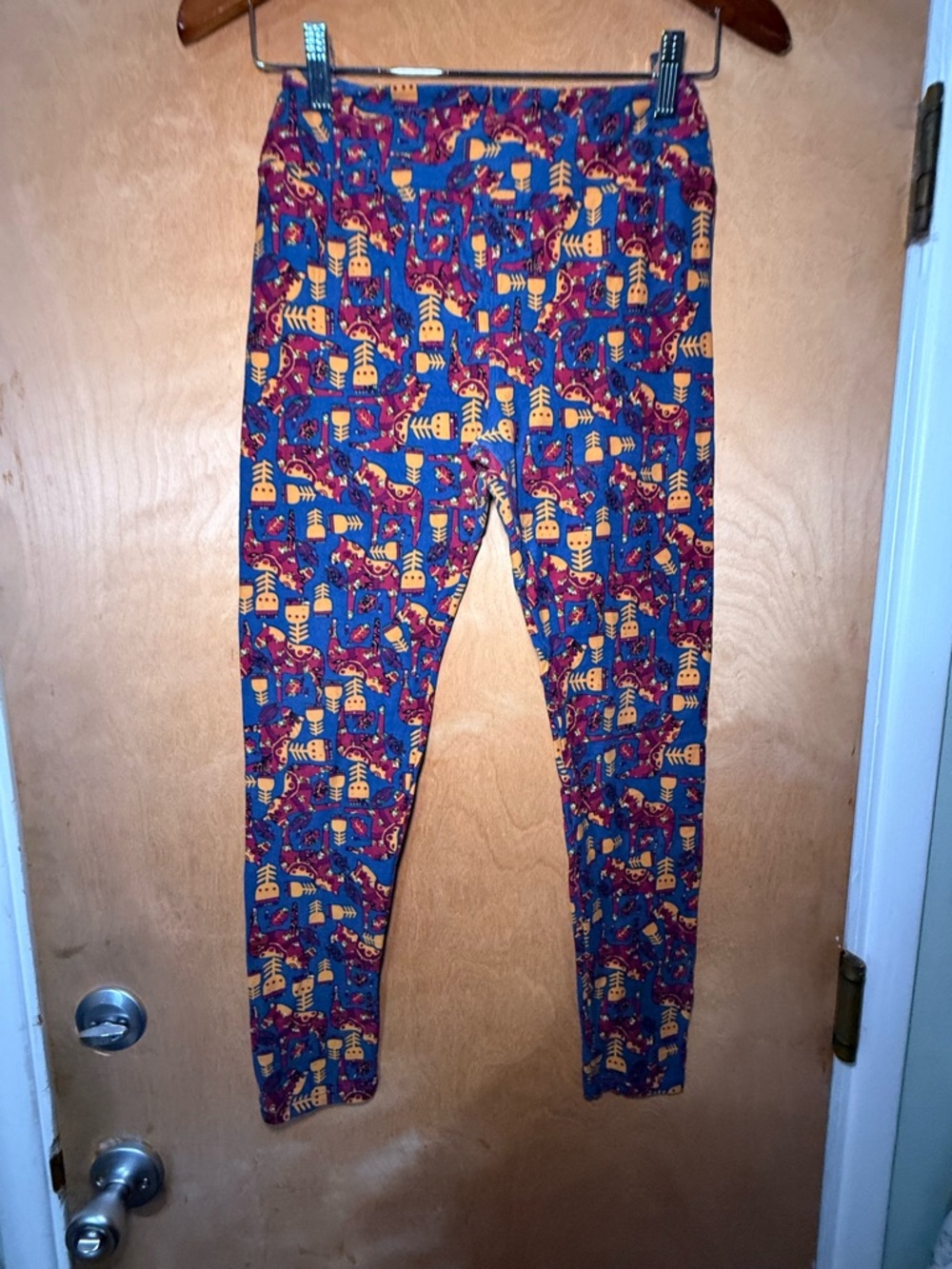 LulaRoe Colorful Swedish Dahla horse  Print Leggings - Blue & Purple